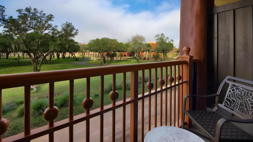 Disney'S Animal Kingdom Lodge Four Corners Bagian luar foto